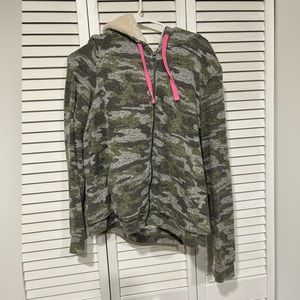 Bobeau Camo full zip sweatshirt